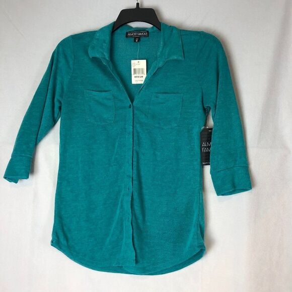 Almost Famous NWT Women's Blouse Size L Green Sheer GB - Picture 1 of 5